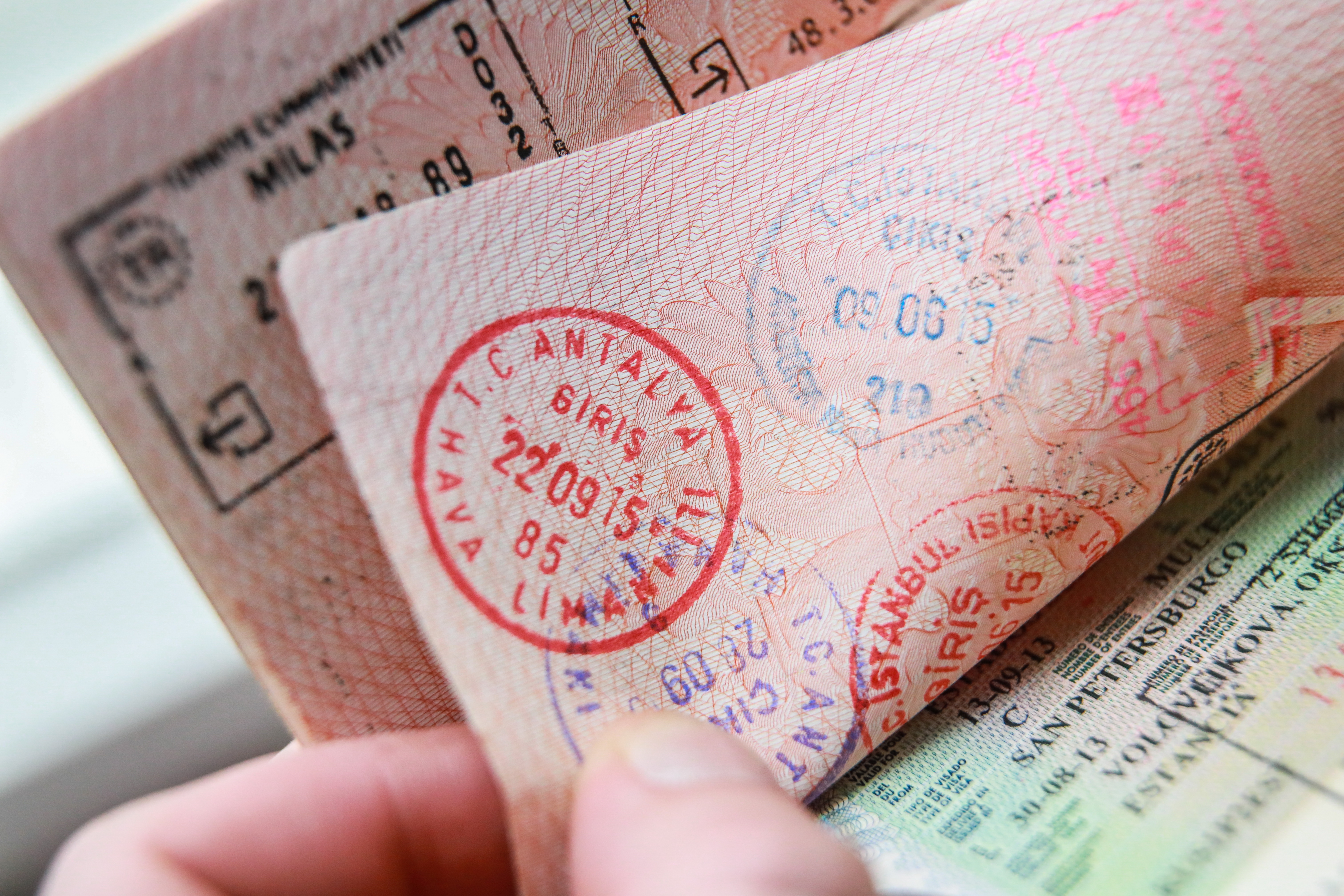 Визовый режим это. Виза в Болгарию. Визовый режим. Шенгенская виза для россиян. Виза в Украину для россиян.